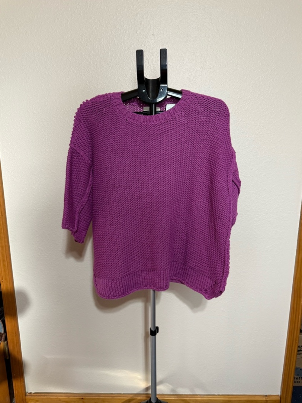 easel Magenta Textured Knit Crewneck Sweater